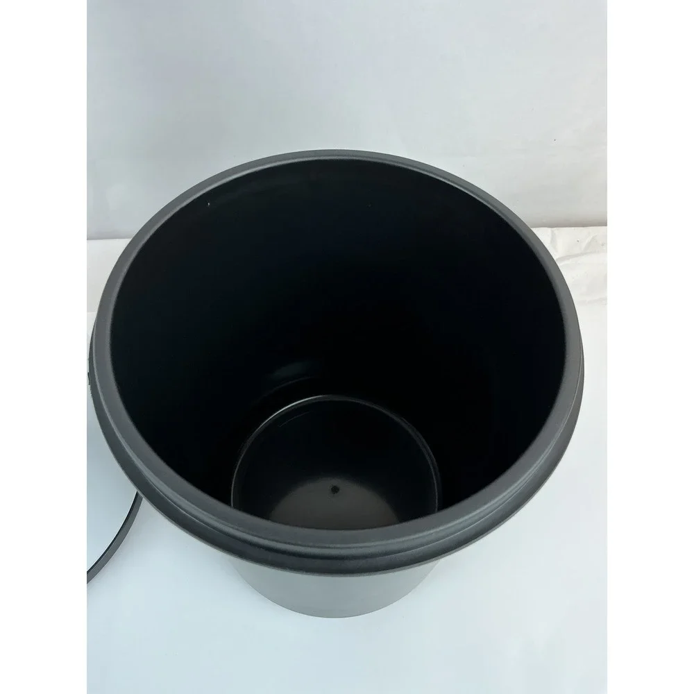 Brightroom Stainless Steel 1.3 Gallon White Trash Can‎ Pedal Soft Close Liner
